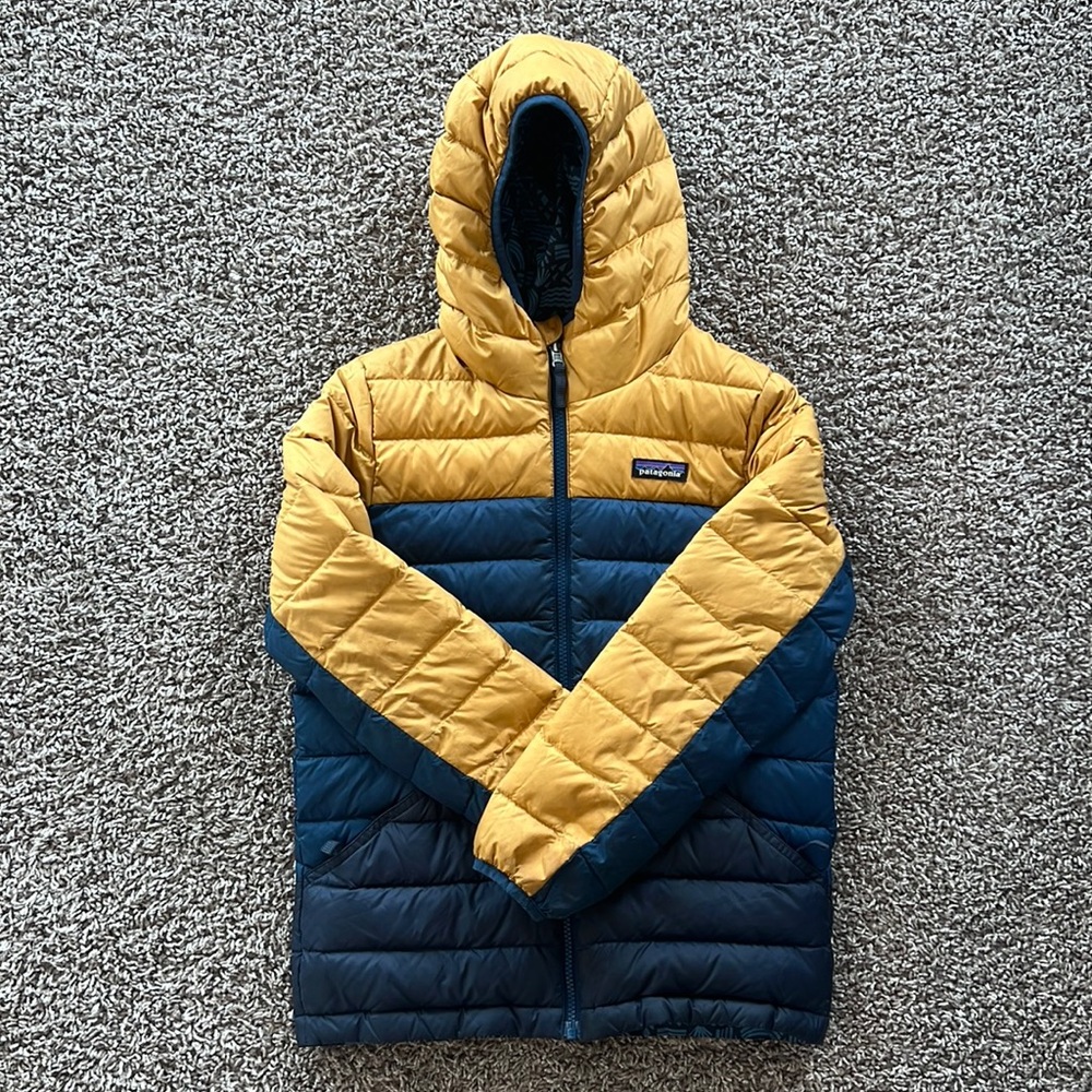 COPY - Boys Patagonia Puffer Reversible Hooded Jacket